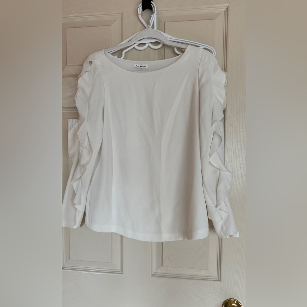 Club Monaco white top